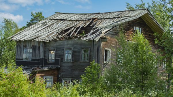 Cottage Demolition in Claremore